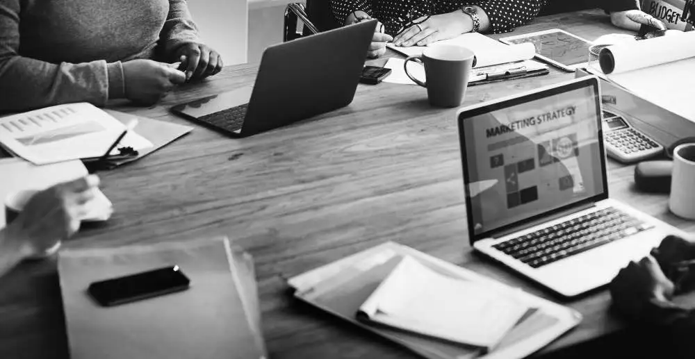Équipe de l'agence de marketing digital à Lyon Hiram Vision